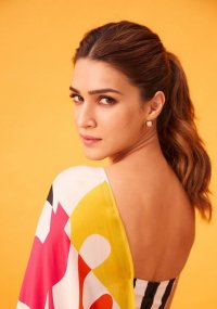 kriti sanon 3